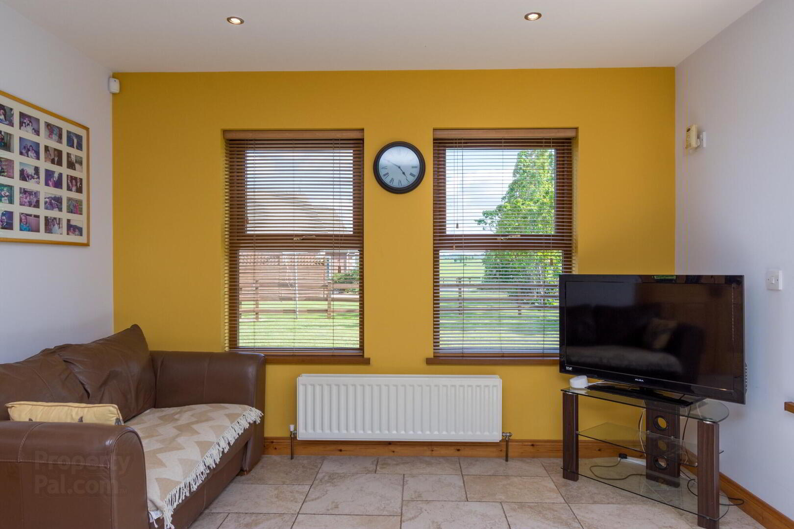 A Detached House With Stables And Field Of Approxima, 21 Lisburn Road 17 of 40