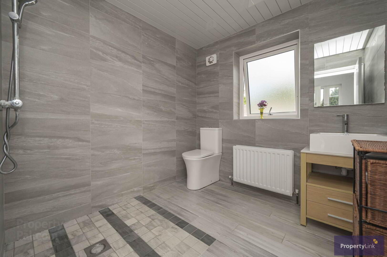 2 Edenaveys Road 12 of 34