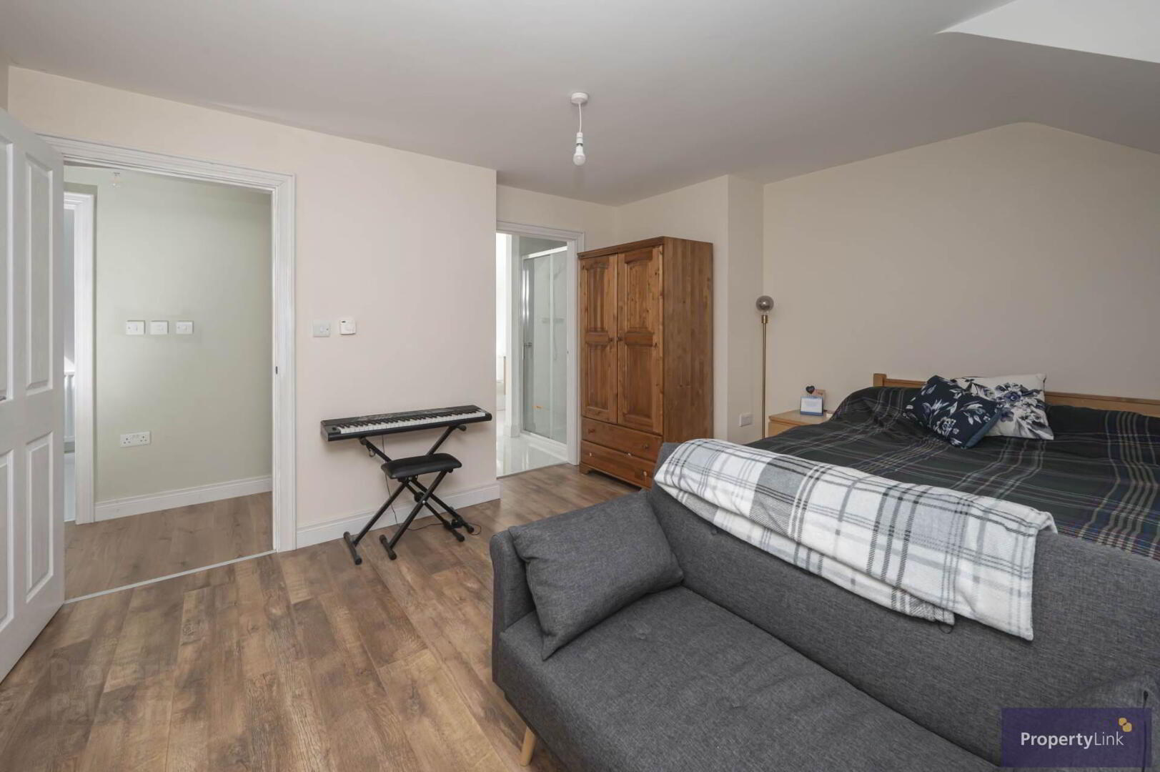 2 Edenaveys Road 21 of 34