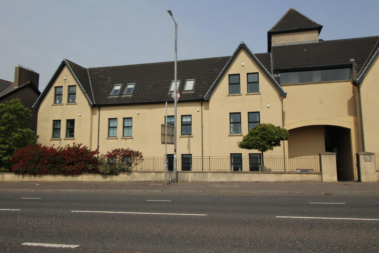 Apartment 1 Fishermans Mews 30 Larne Road 16 of 17