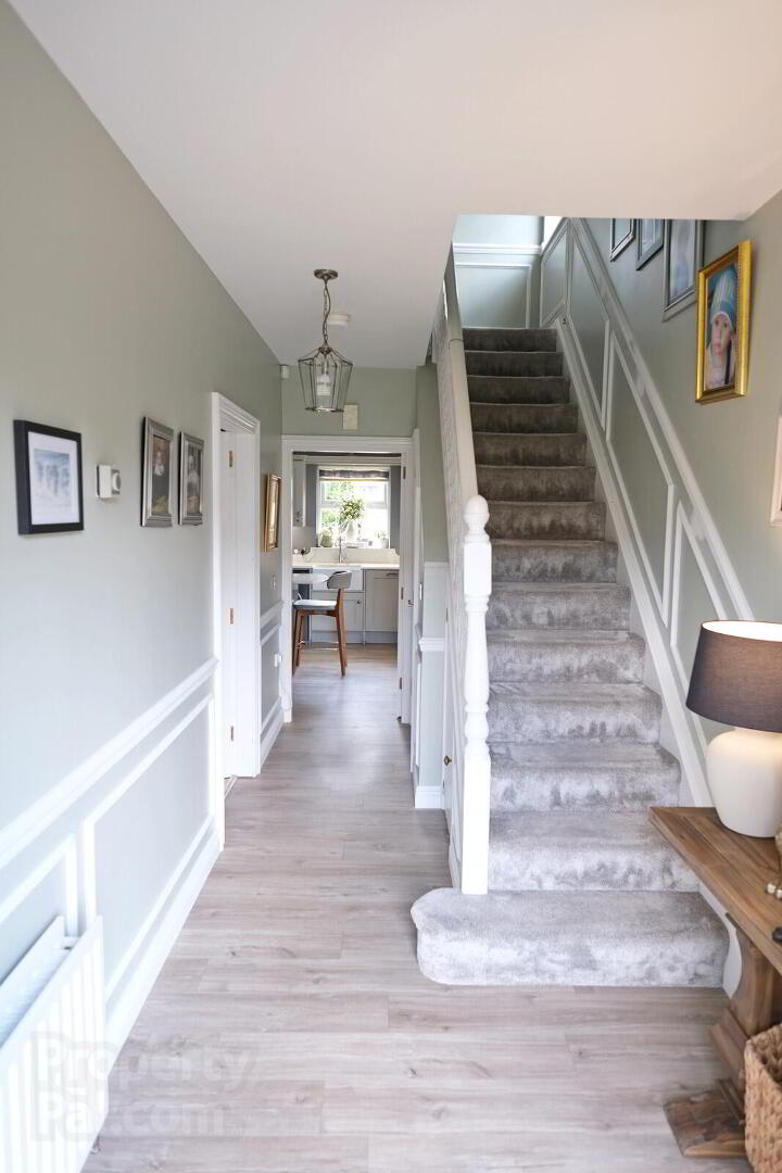 20 Silverhill Manor 3 of 26
