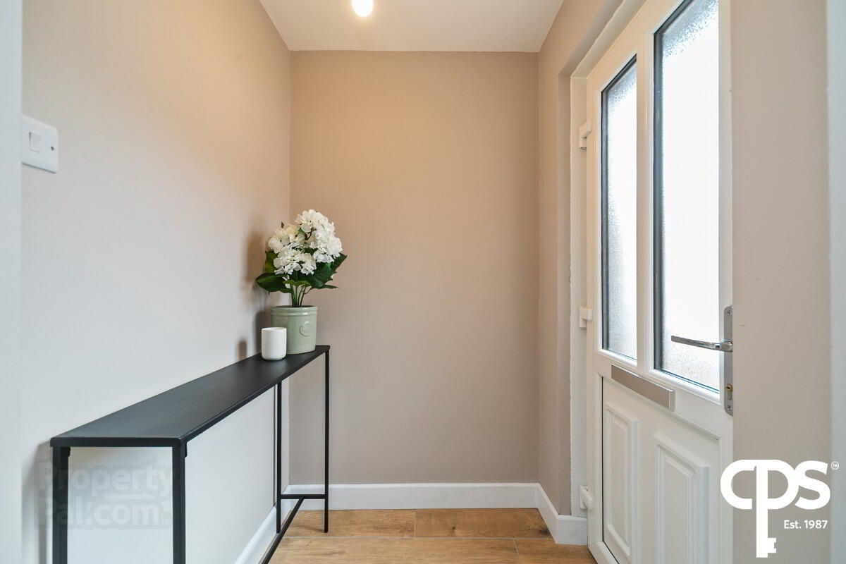 43 Adelaide Avenue 3 of 21