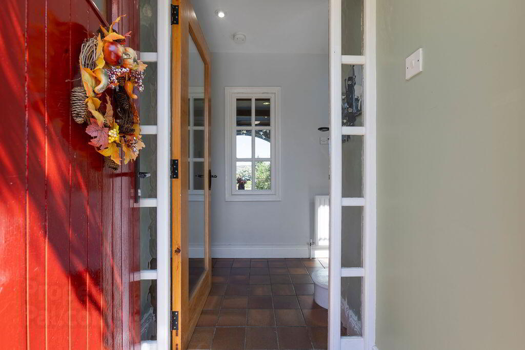 Eala Lodge, 48 Glebe Road 11 of 39