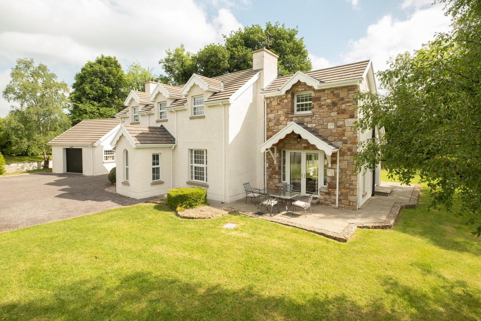 3 Knockmore Heights 40 of 44