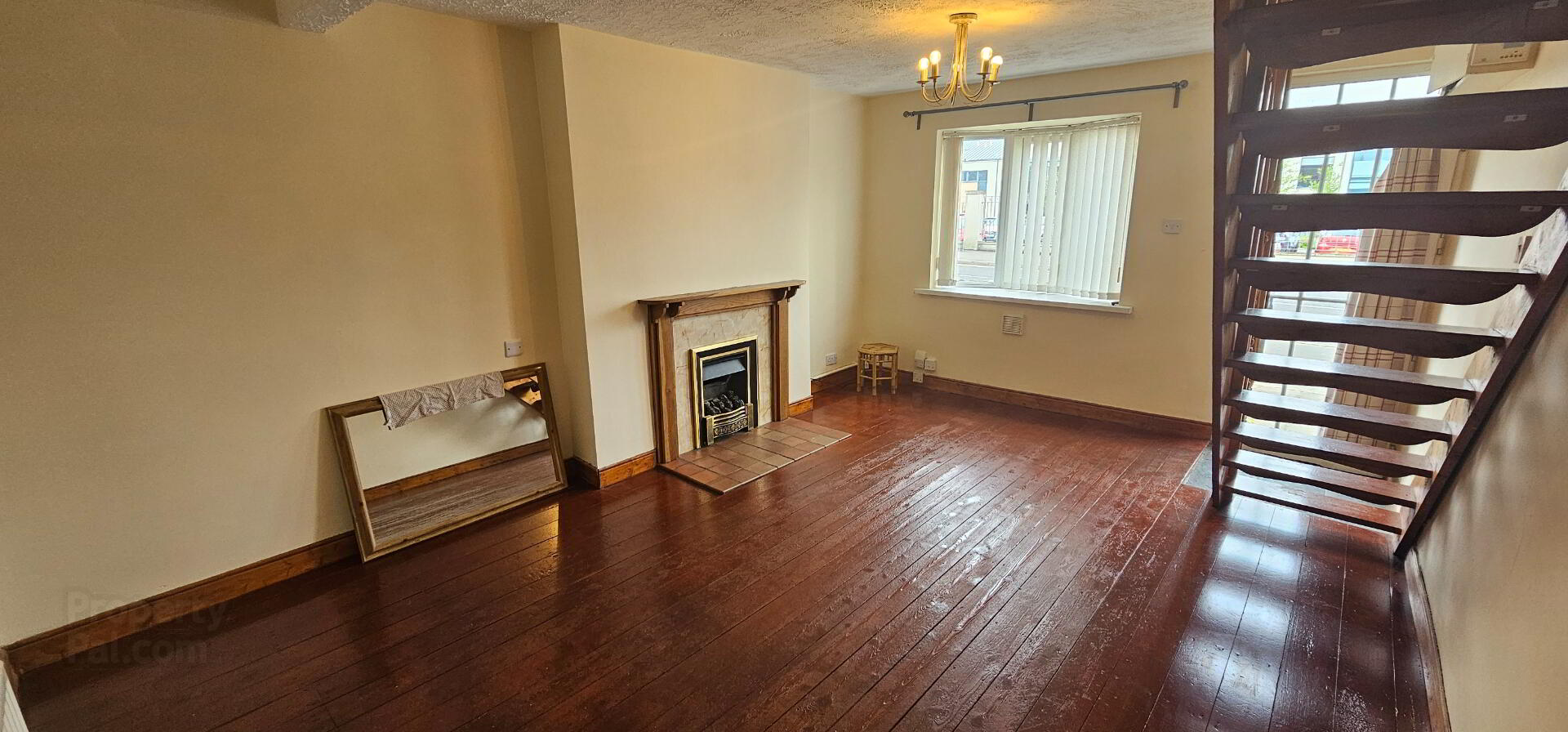 property description image
