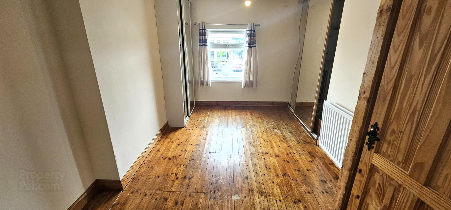 325 Carnmoney Road 6 of 13