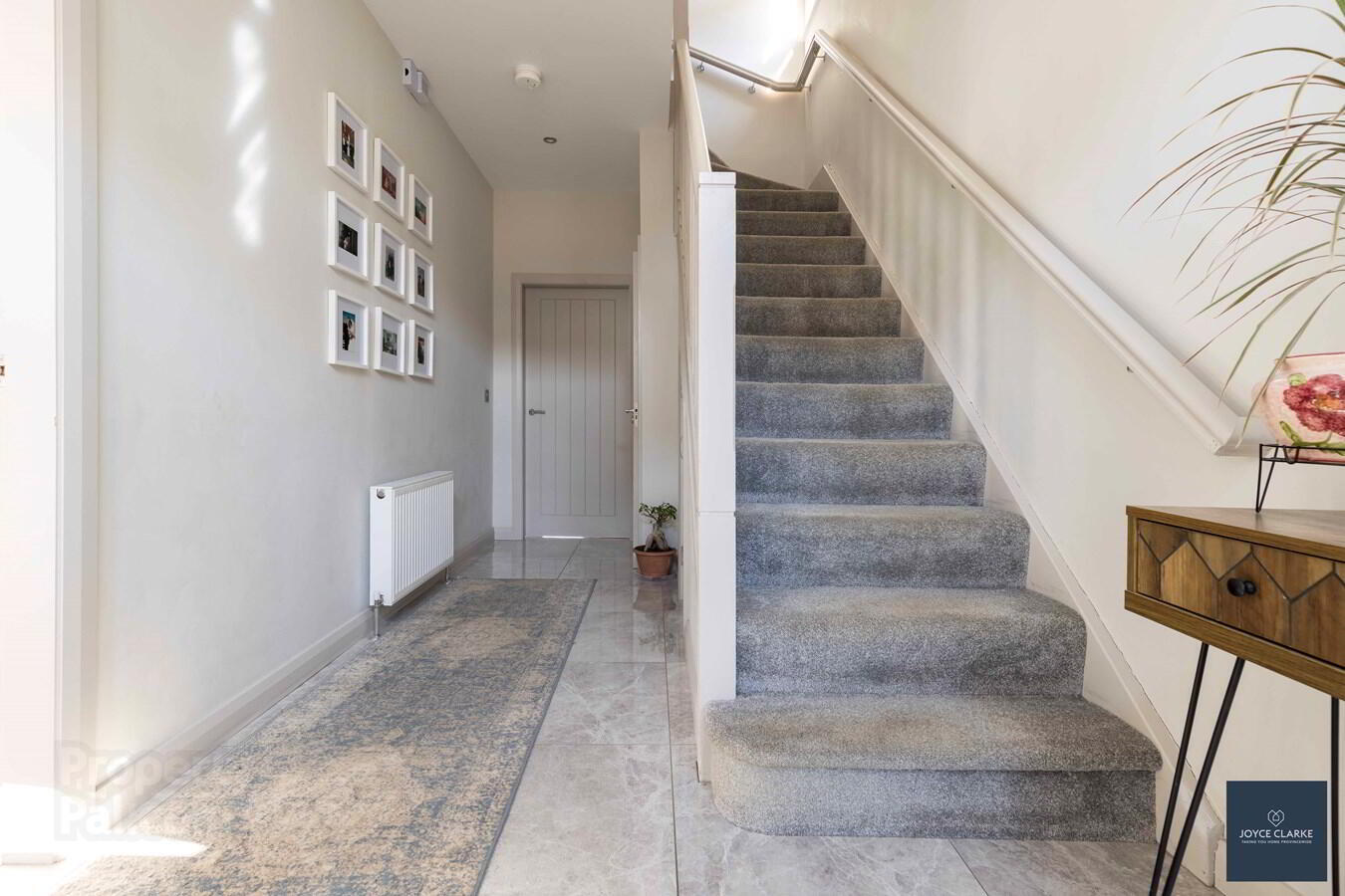 4 Broomhill Manor 3 of 48