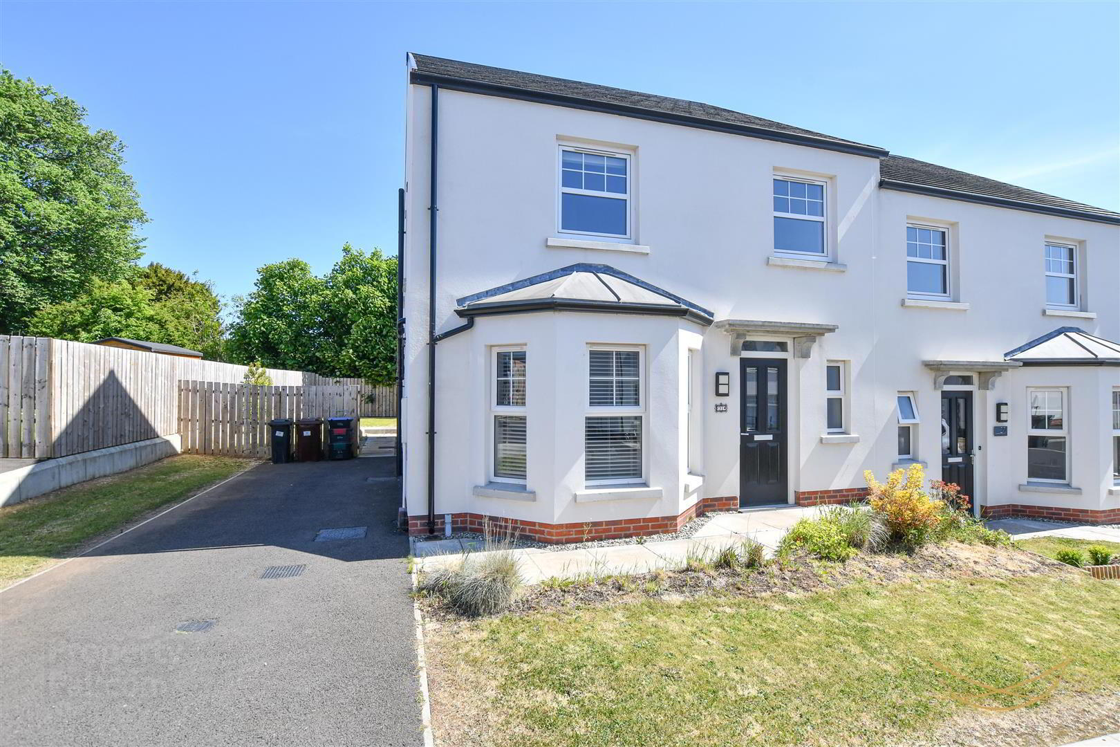 property description image