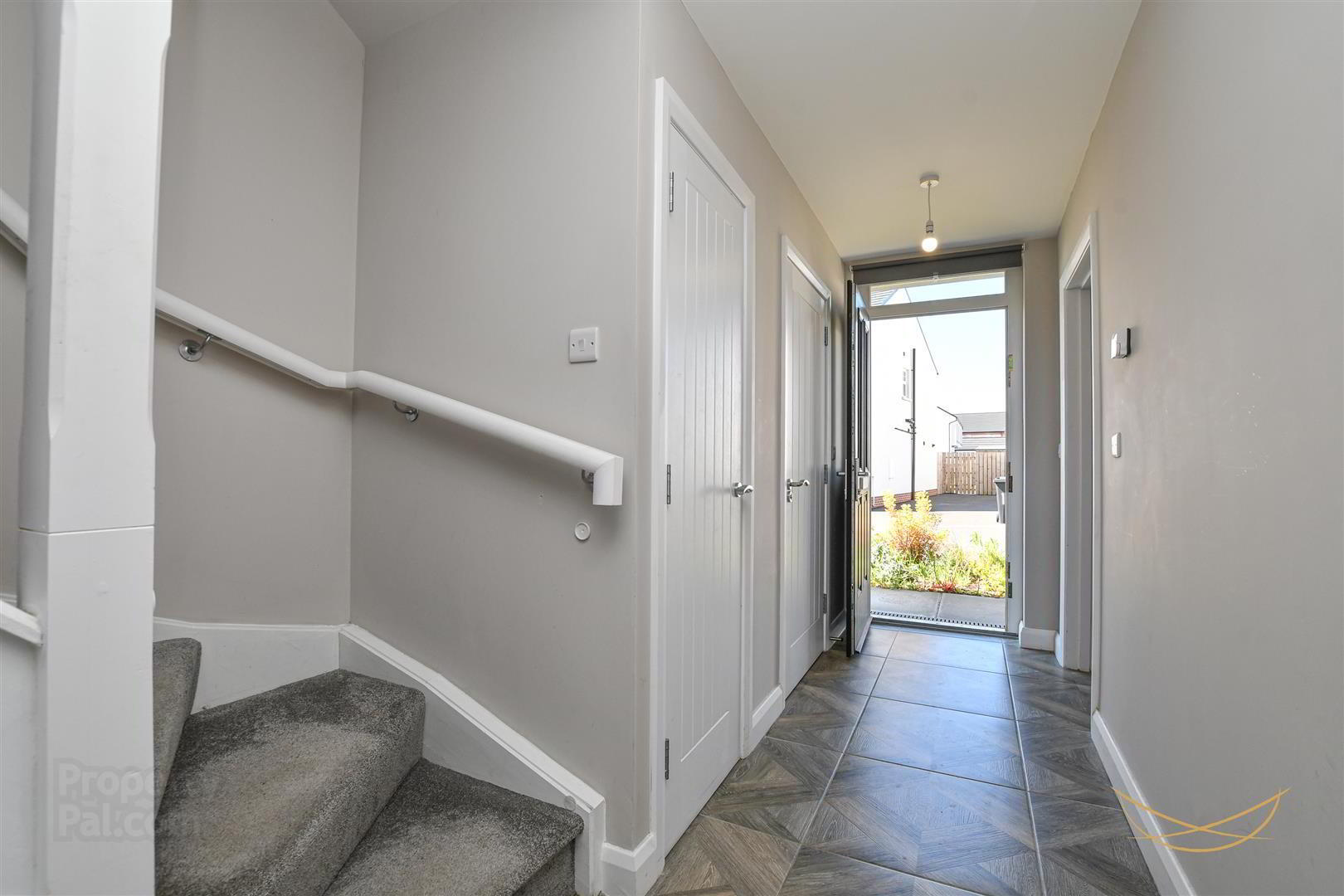 31 Rushfield Place 5 of 44