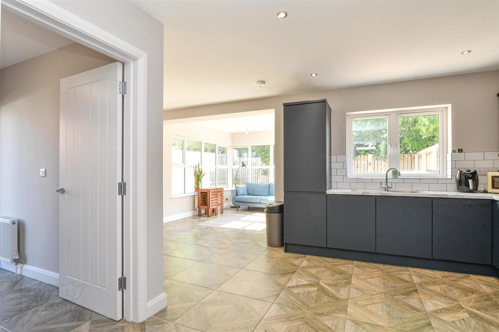 31 Rushfield Place 14 of 44
