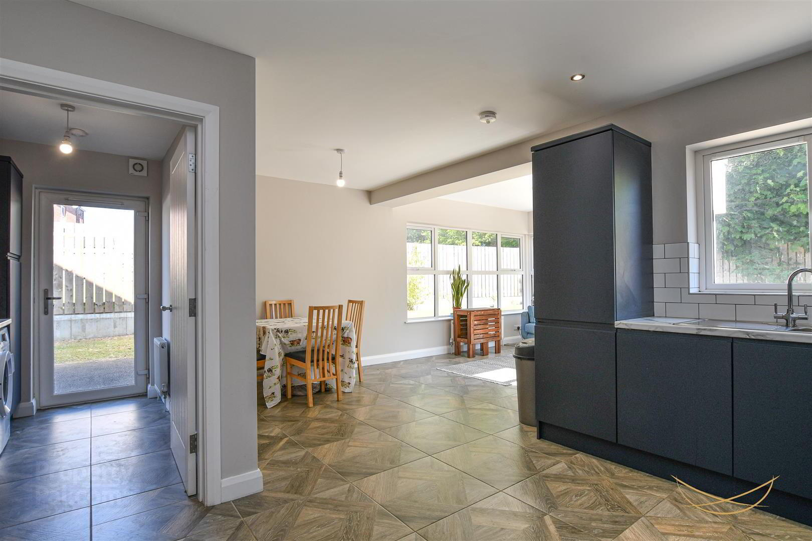 31 Rushfield Place 15 of 44