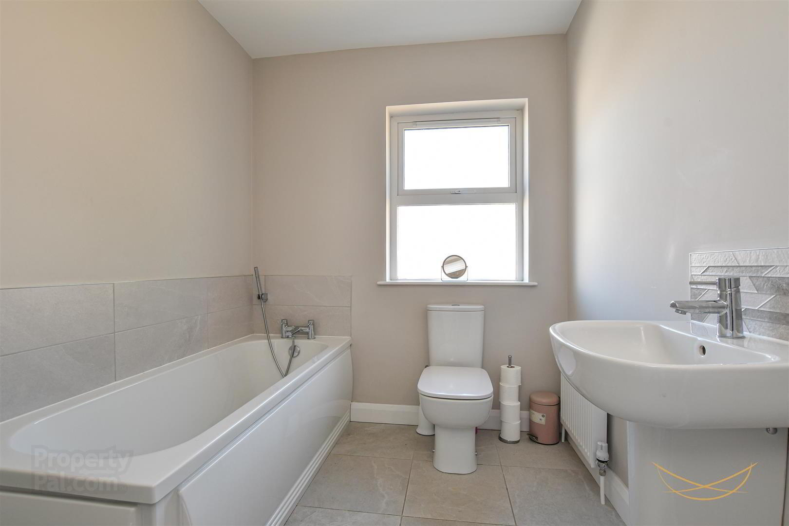 31 Rushfield Place 35 of 44