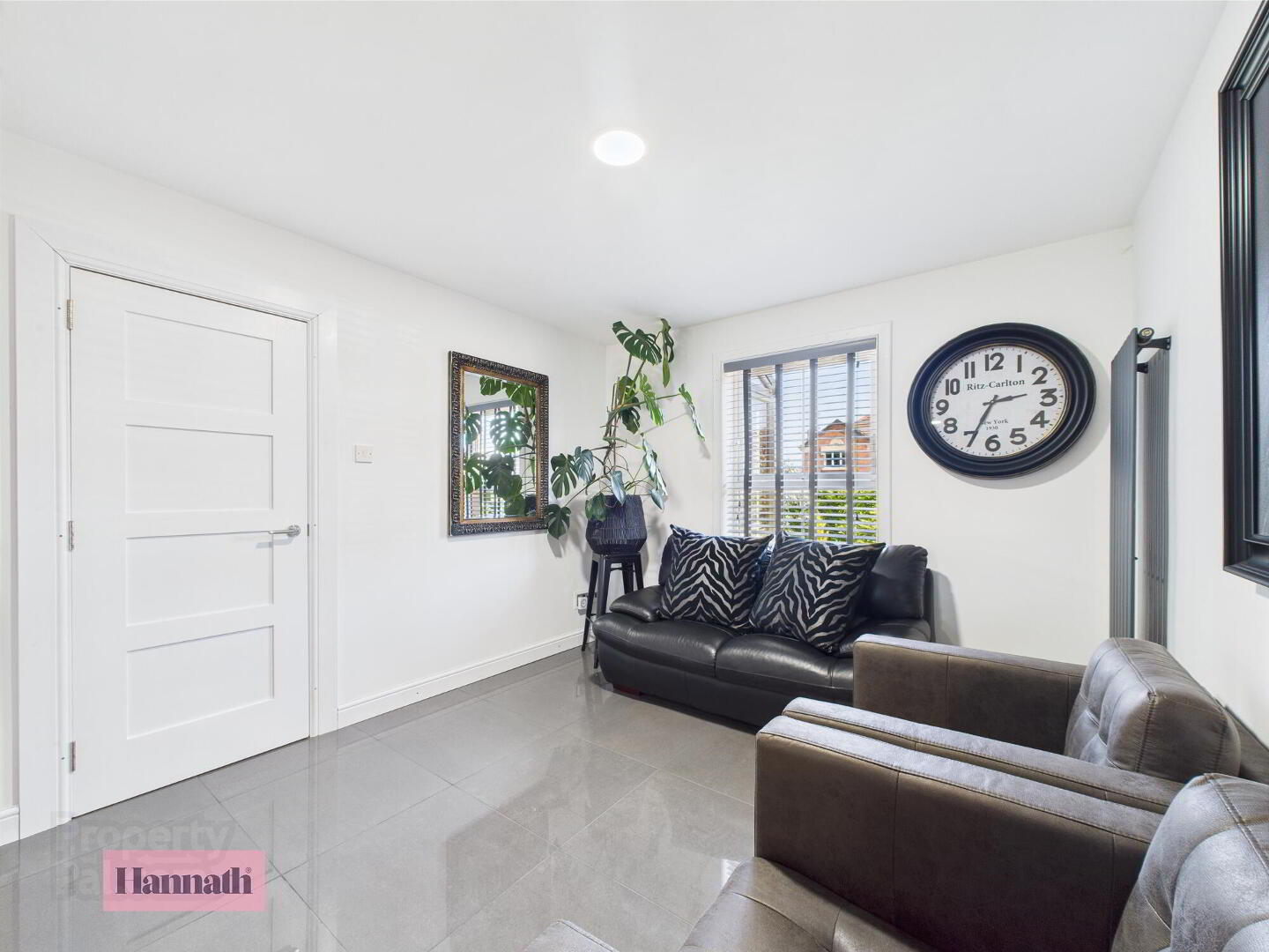 11 Selshion Manor 18 of 48