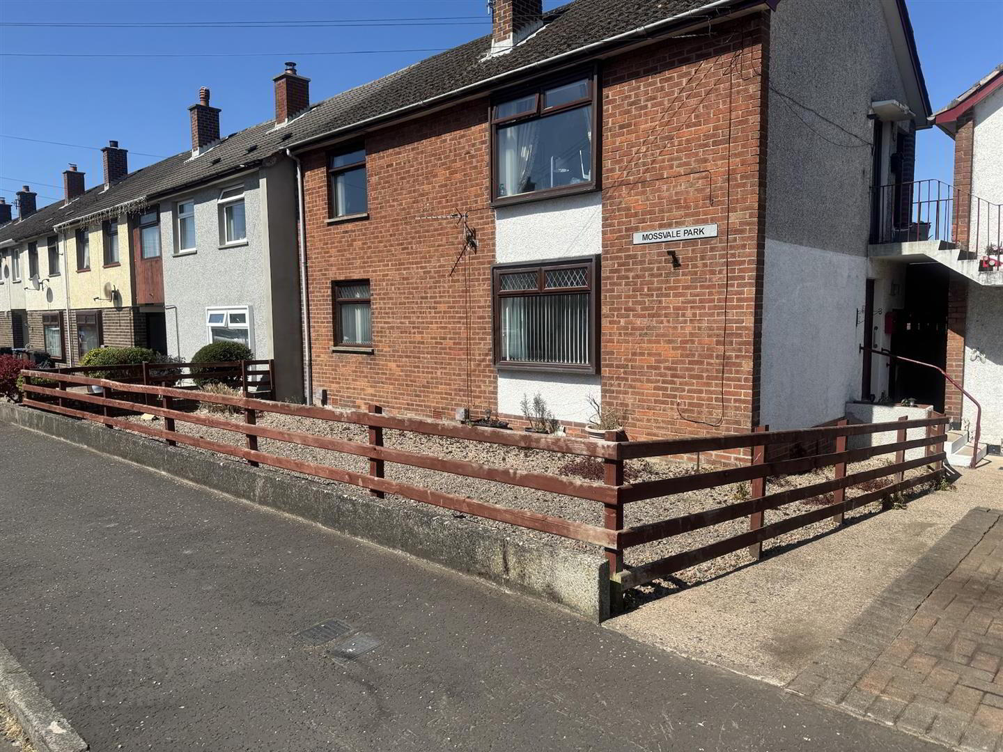 property description image