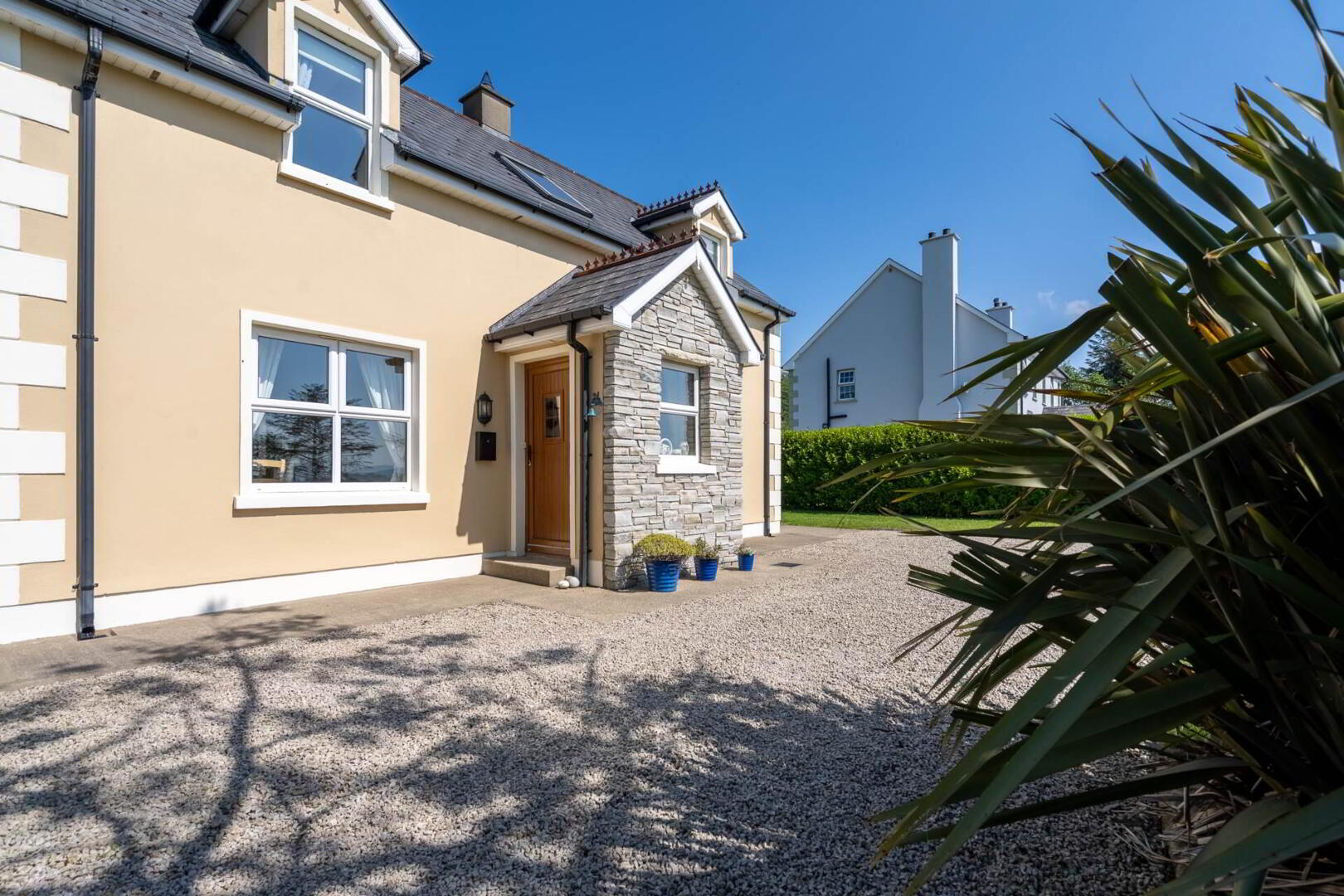 property description image
