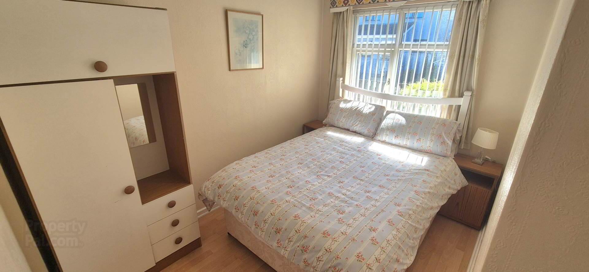 19 Baldrick Crescent 29 of 41