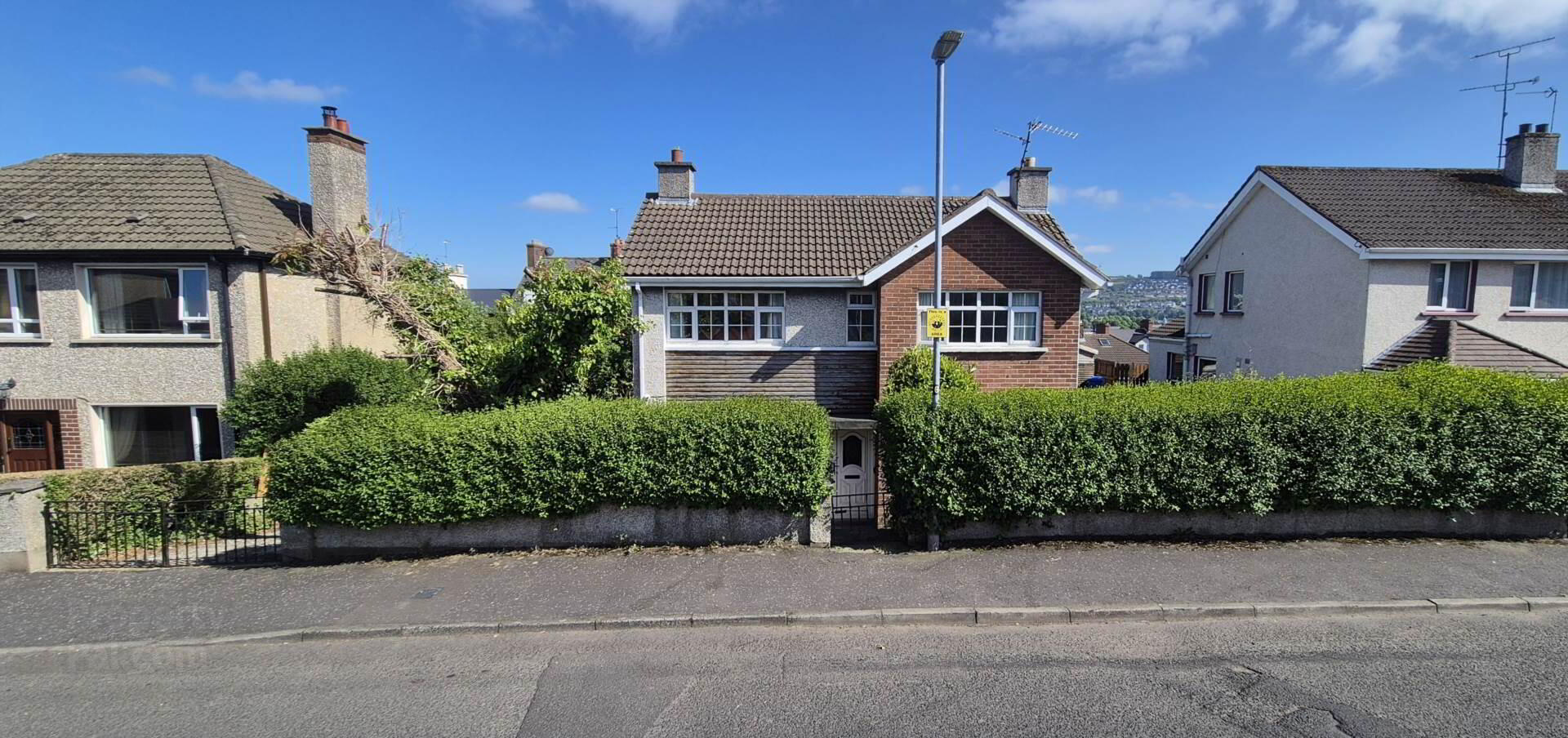 14 Oakfield Road 1 of 31