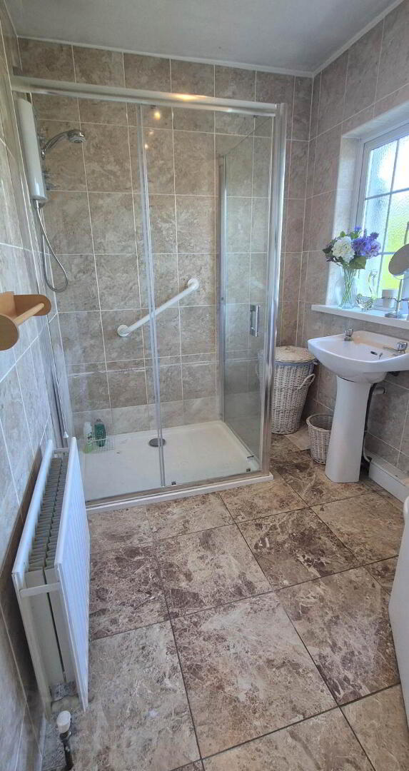 14 Oakfield Road 24 of 31