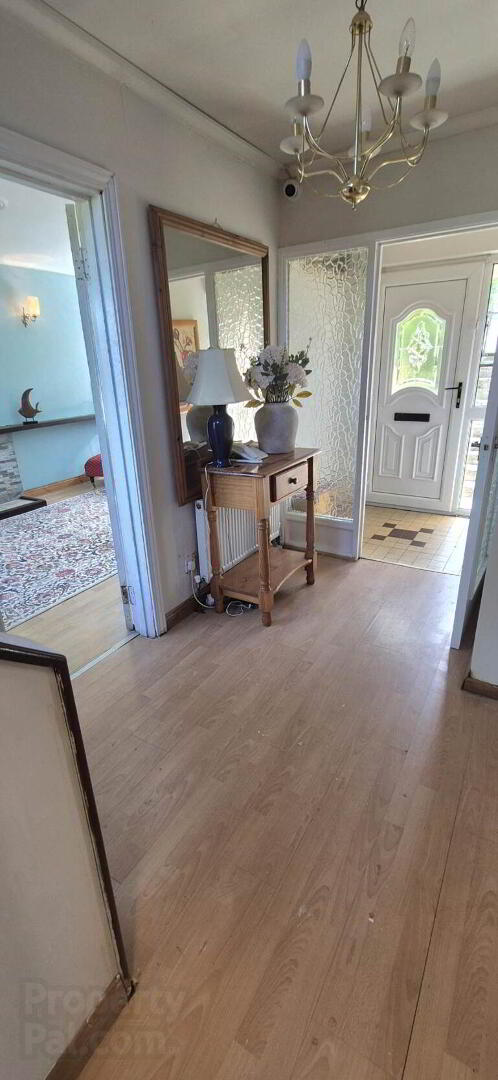 14 Oakfield Road 10 of 31