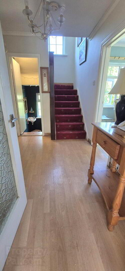14 Oakfield Road 9 of 31