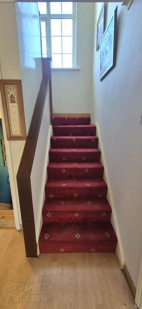 14 Oakfield Road 21 of 31