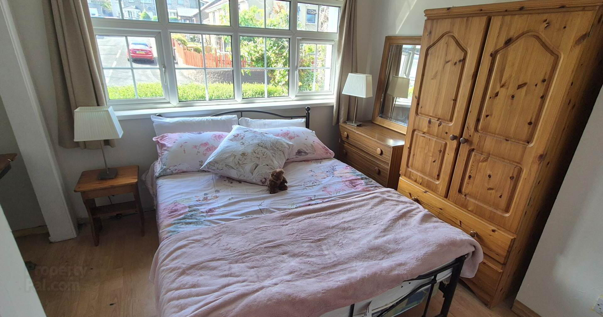 14 Oakfield Road 26 of 31