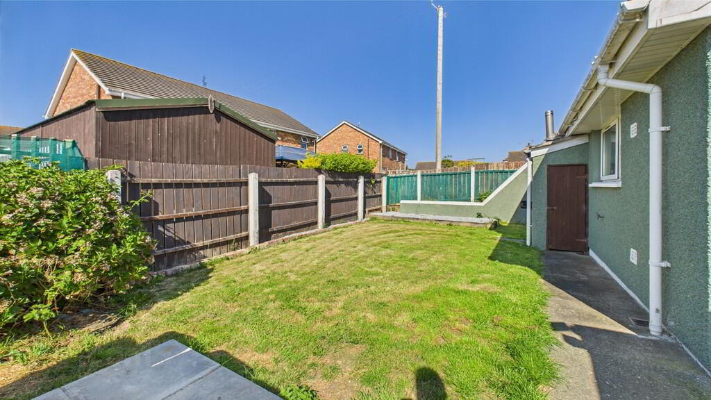 11 Westlea Drive 11 of 14