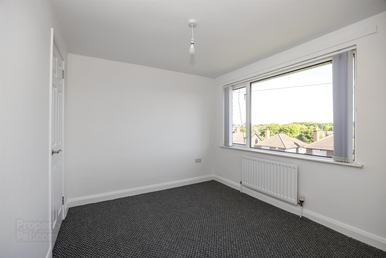 17 Gortin Park 16 of 34