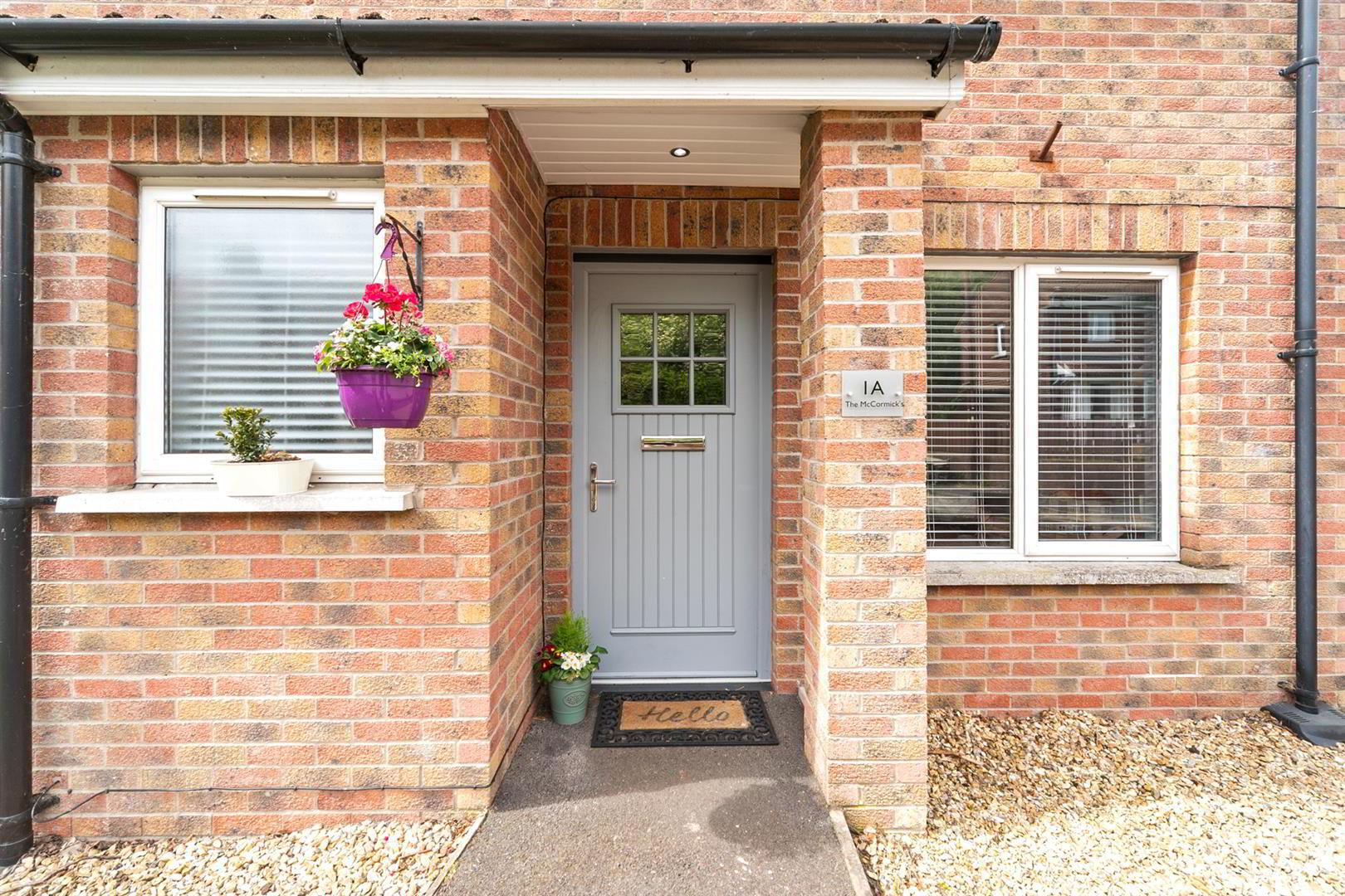 1a Knockmount Gardens 3 of 33