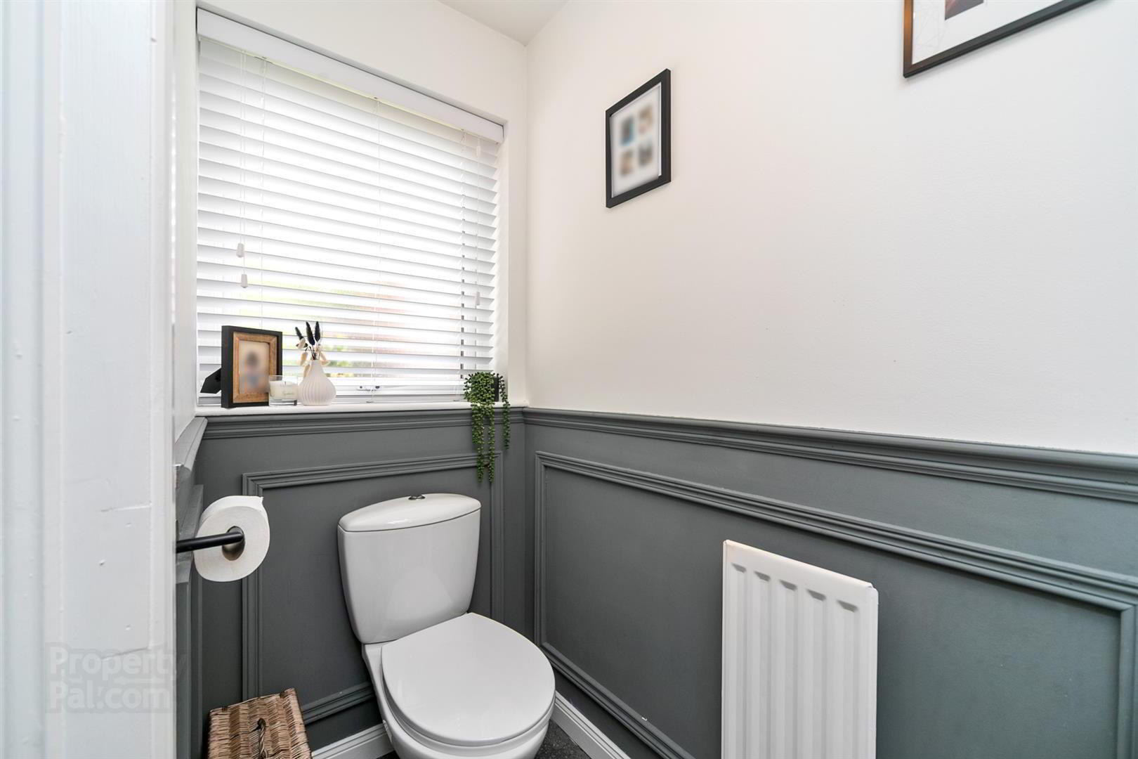 1a Knockmount Gardens 6 of 33