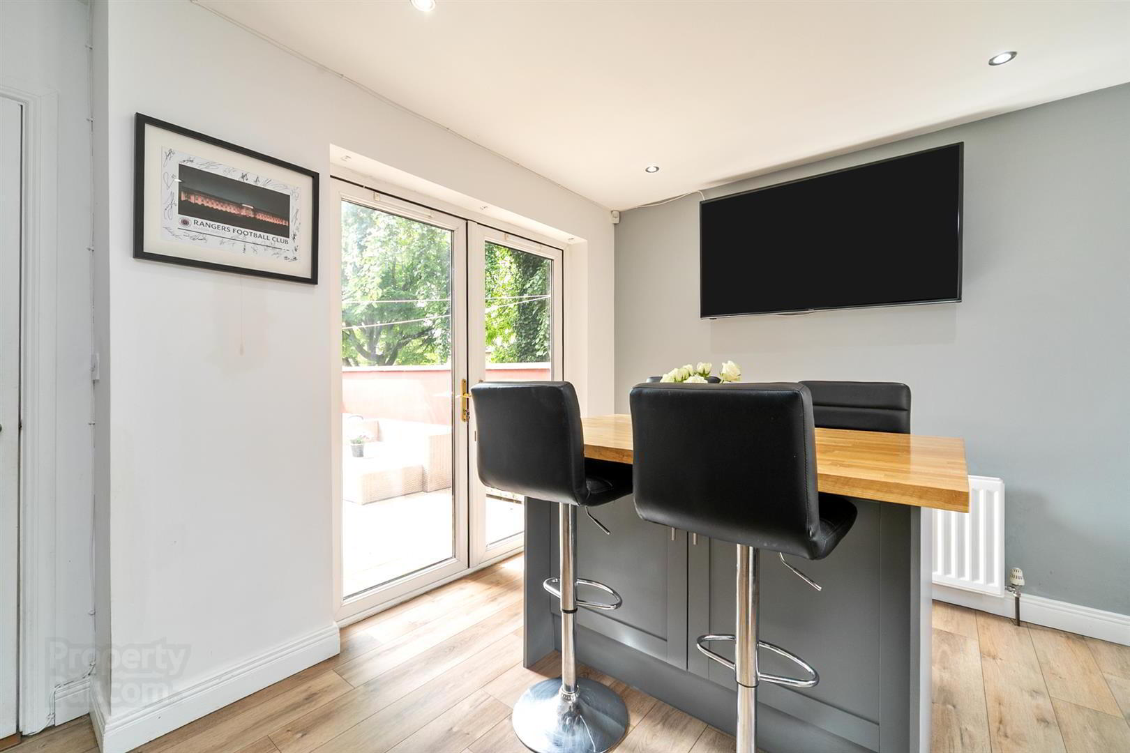 1a Knockmount Gardens 16 of 33
