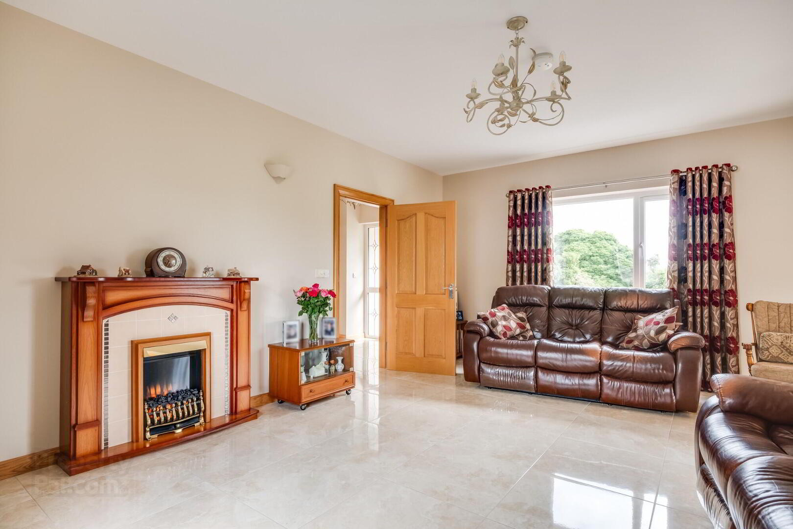 51 Greenhill Road 6 of 47