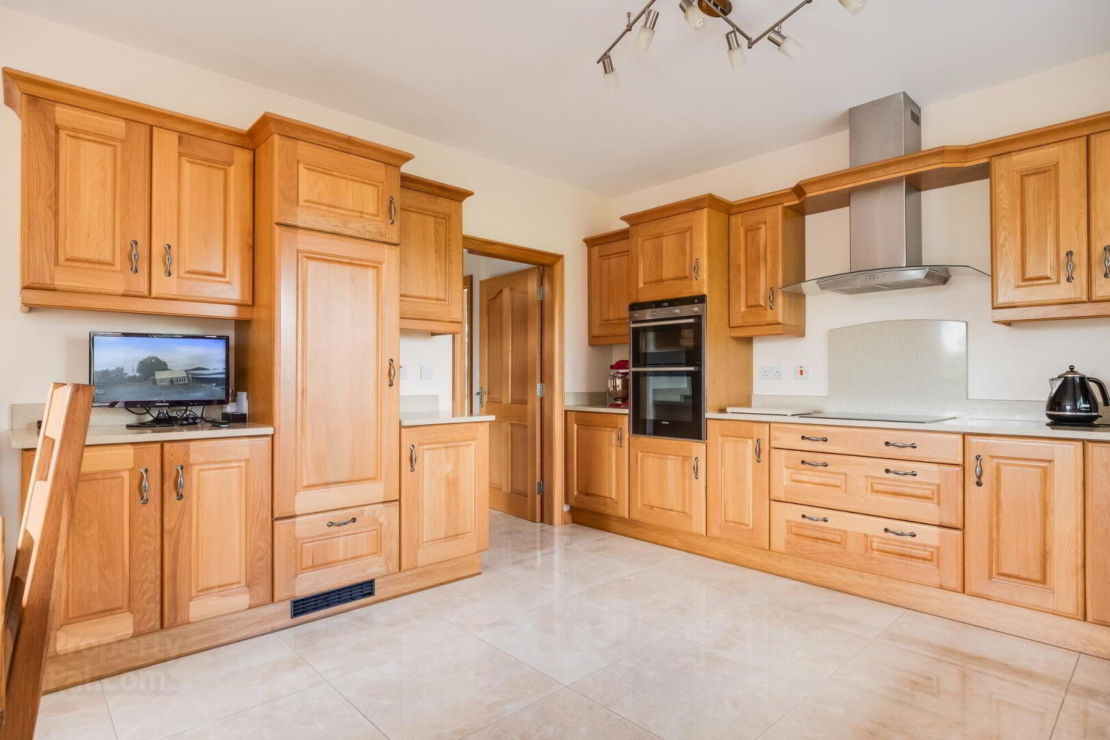 51 Greenhill Road 12 of 47