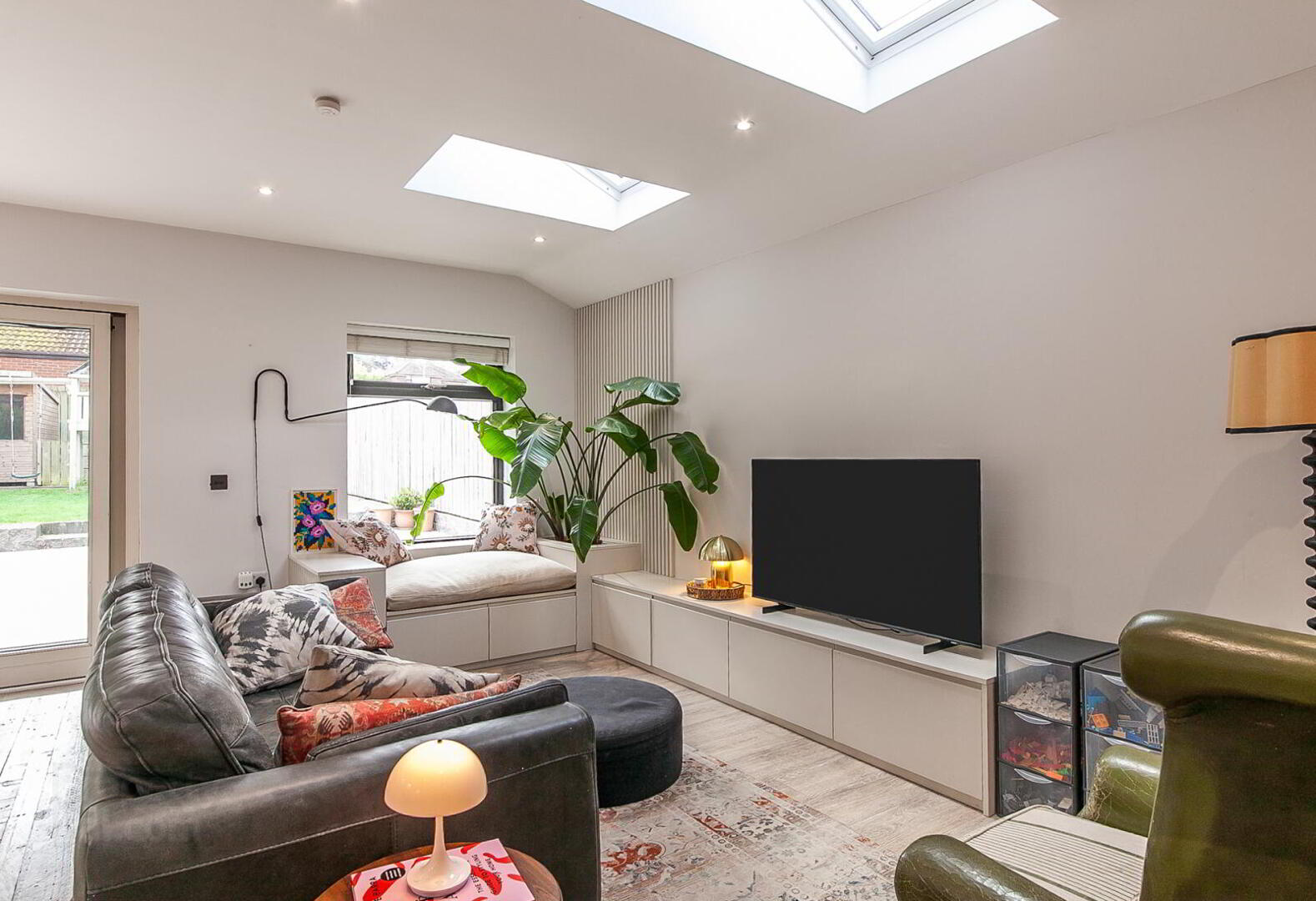 175 Sandown Road 26 of 54