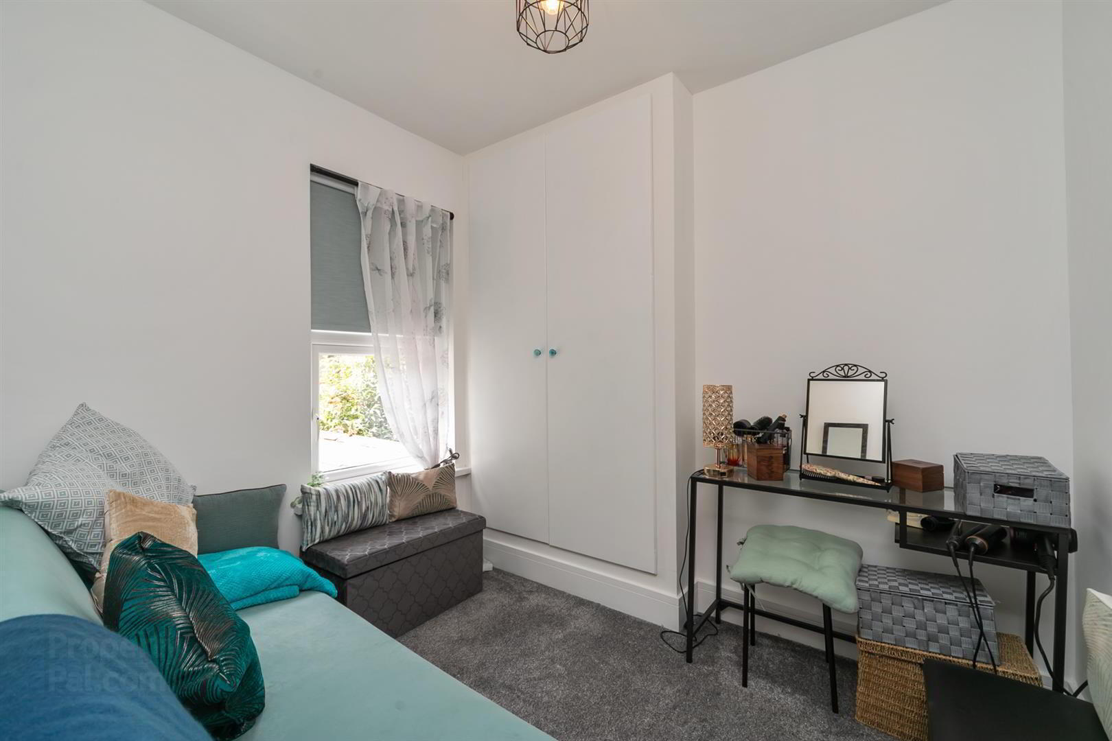 83 Ravenscroft Avenue 15 of 26