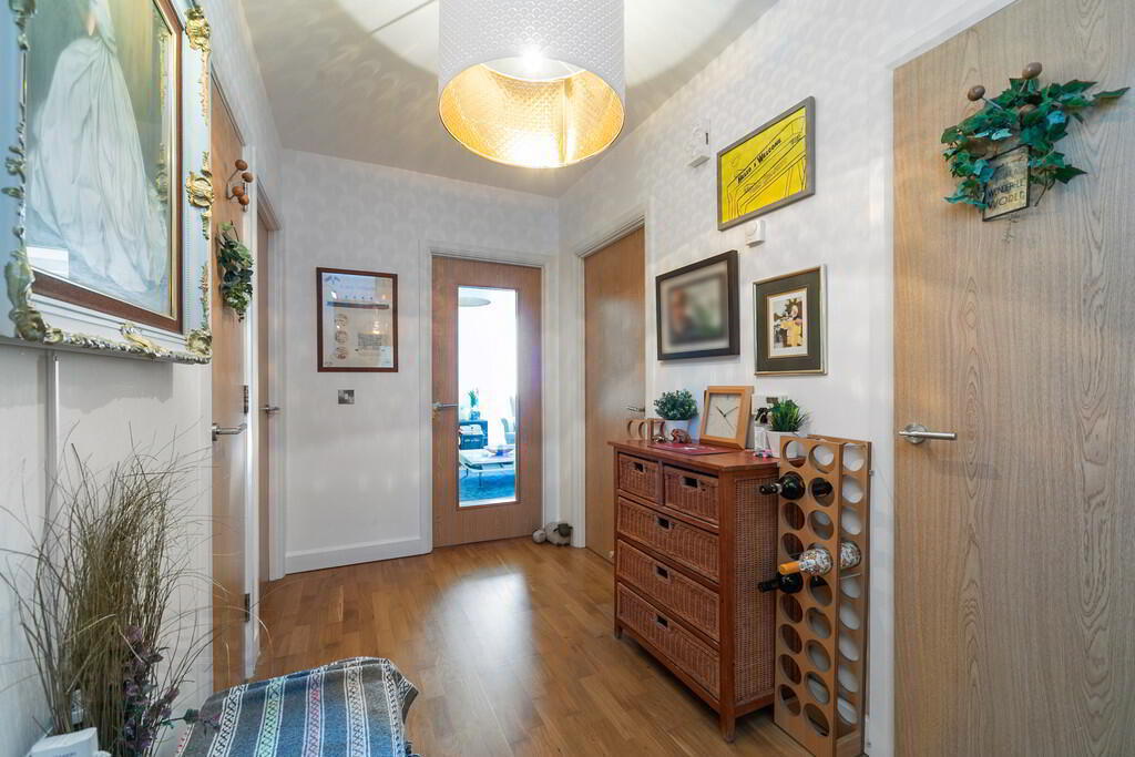 31 The Hull Building, 35 Annadale Crescent 3 of 19