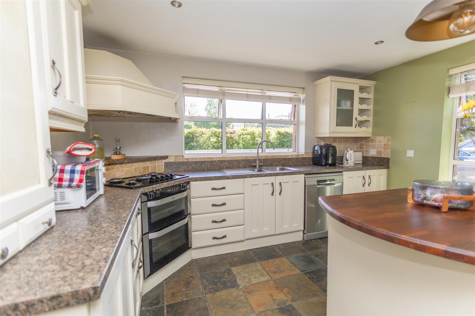 44 Bavan Road 15 of 42