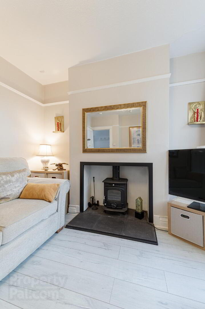 43 Springfield Road 14 of 38