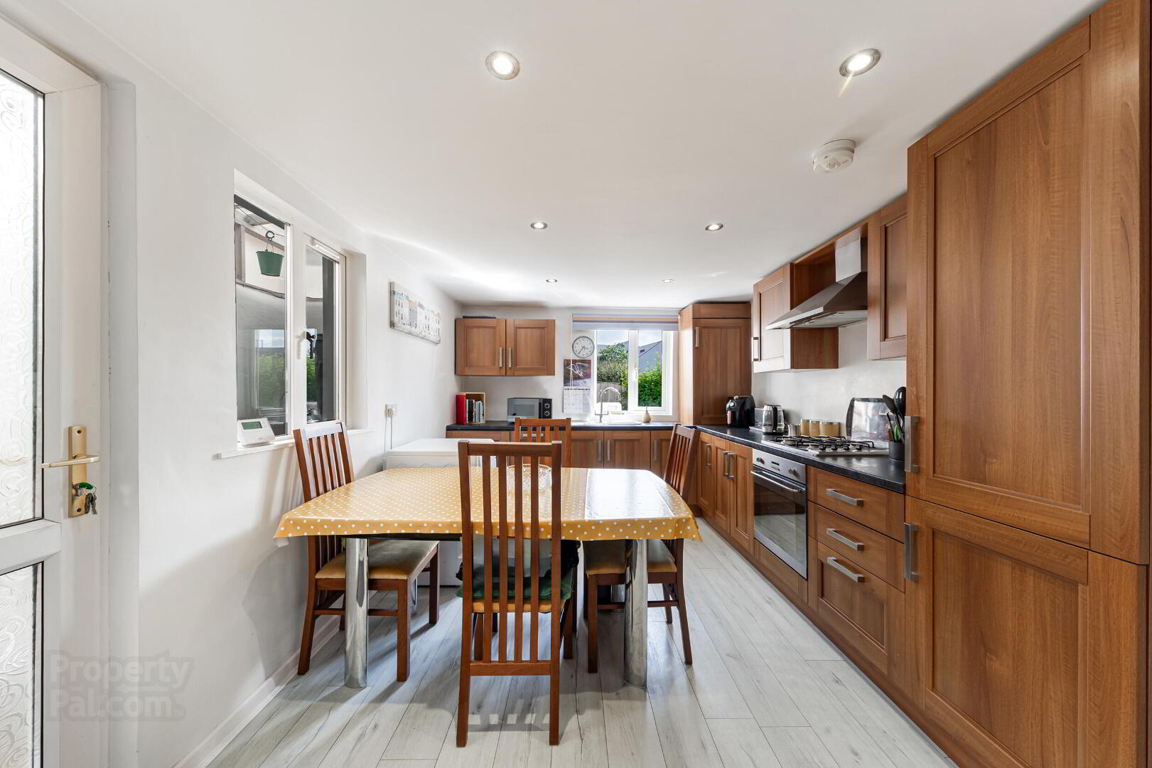 43 Springfield Road 16 of 38
