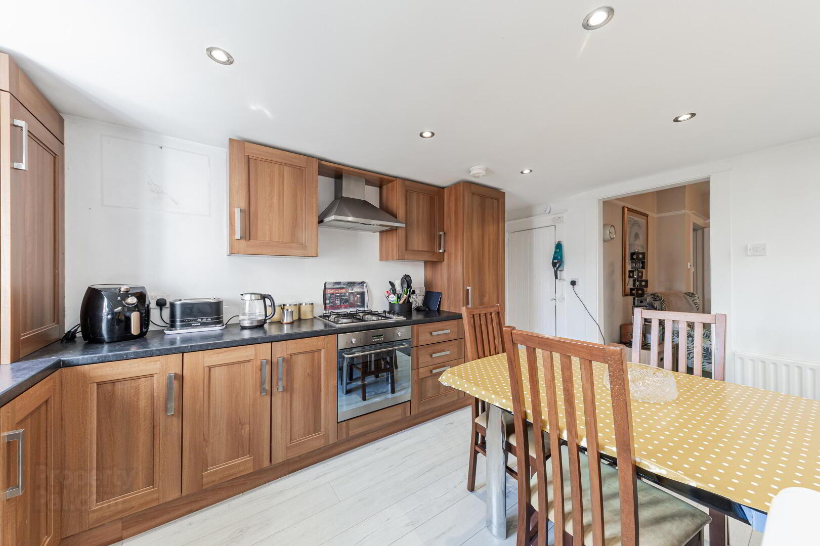 43 Springfield Road 17 of 38