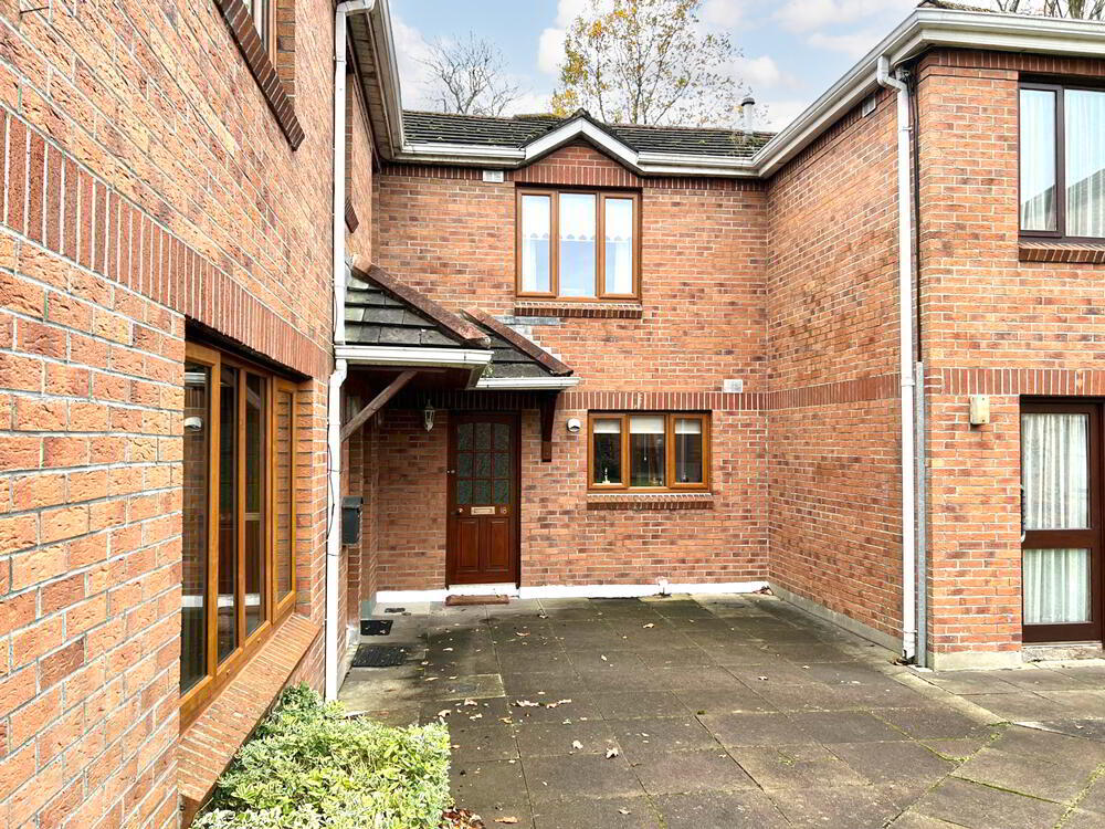 18 Larkhill Woods 11 of 13