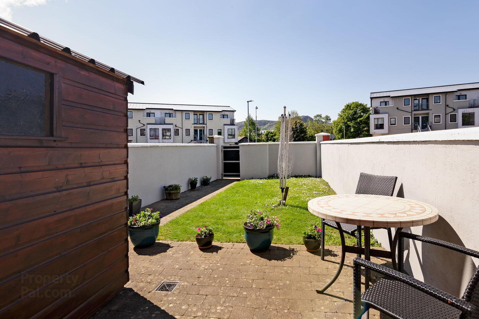23 Fairgreen Square 25 of 29