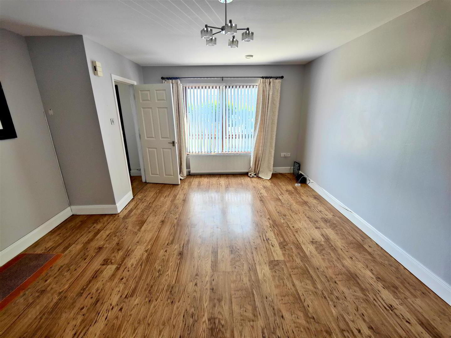 1 Fernhill Heights 3 of 20