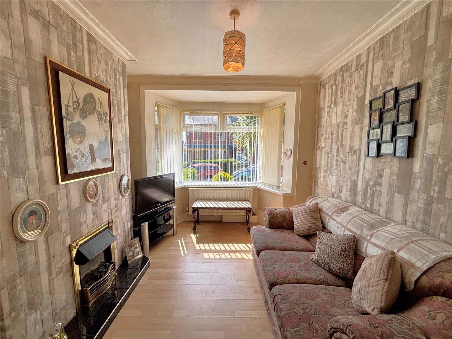 14 Somerton Gardens 8 of 22