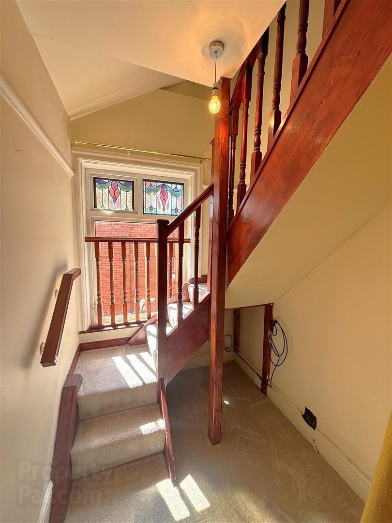 27 Fortwilliam Park 25 of 30