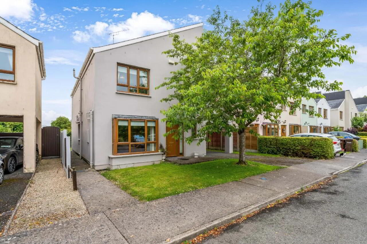 5 Kilmessan Green 1 of 30