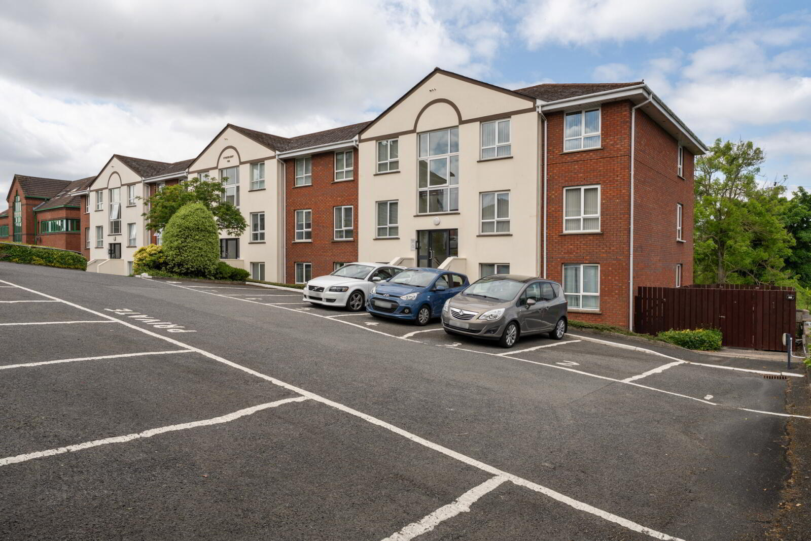 2 St. Helens Court 16 of 16