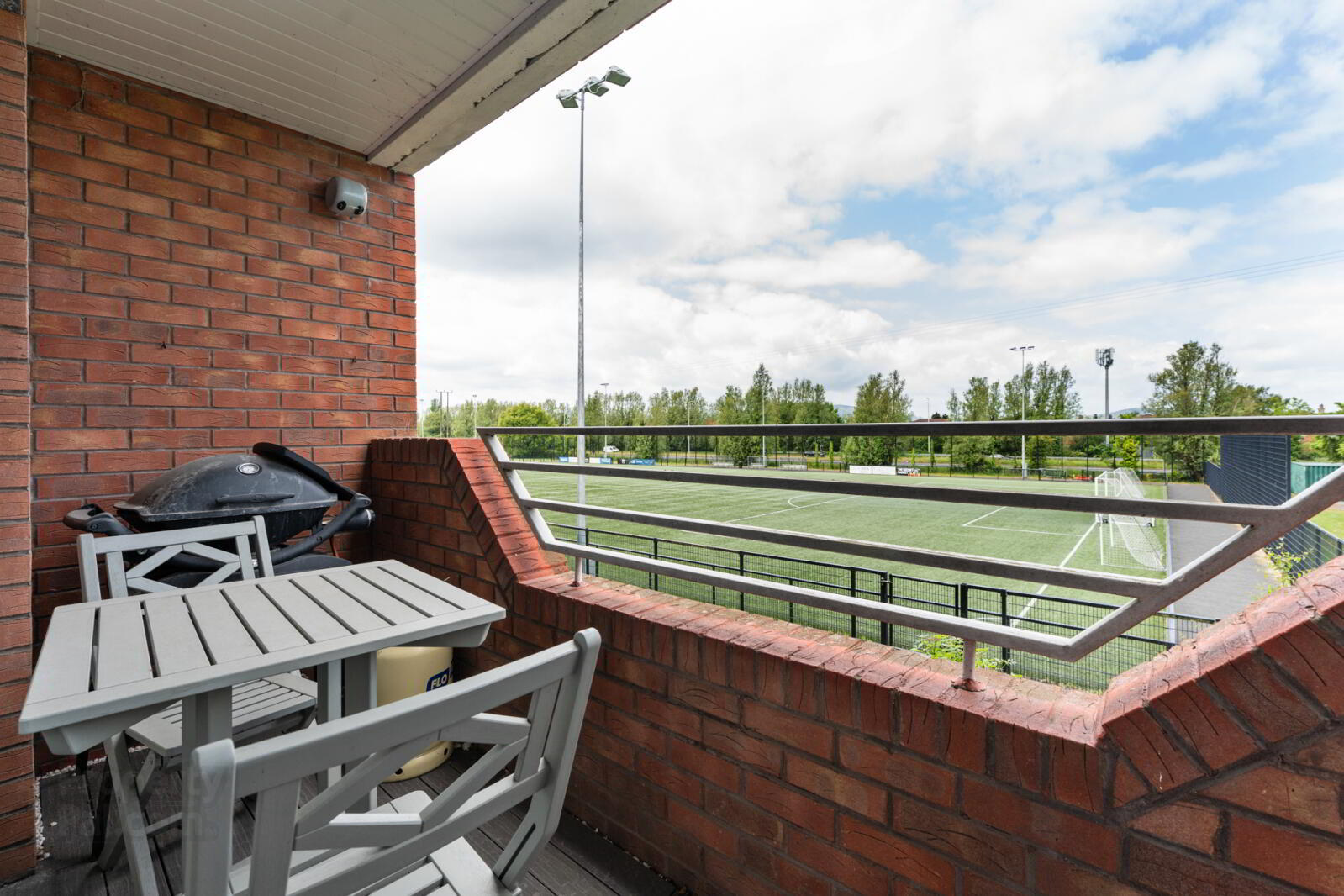 2 St. Helens Court 6 of 16