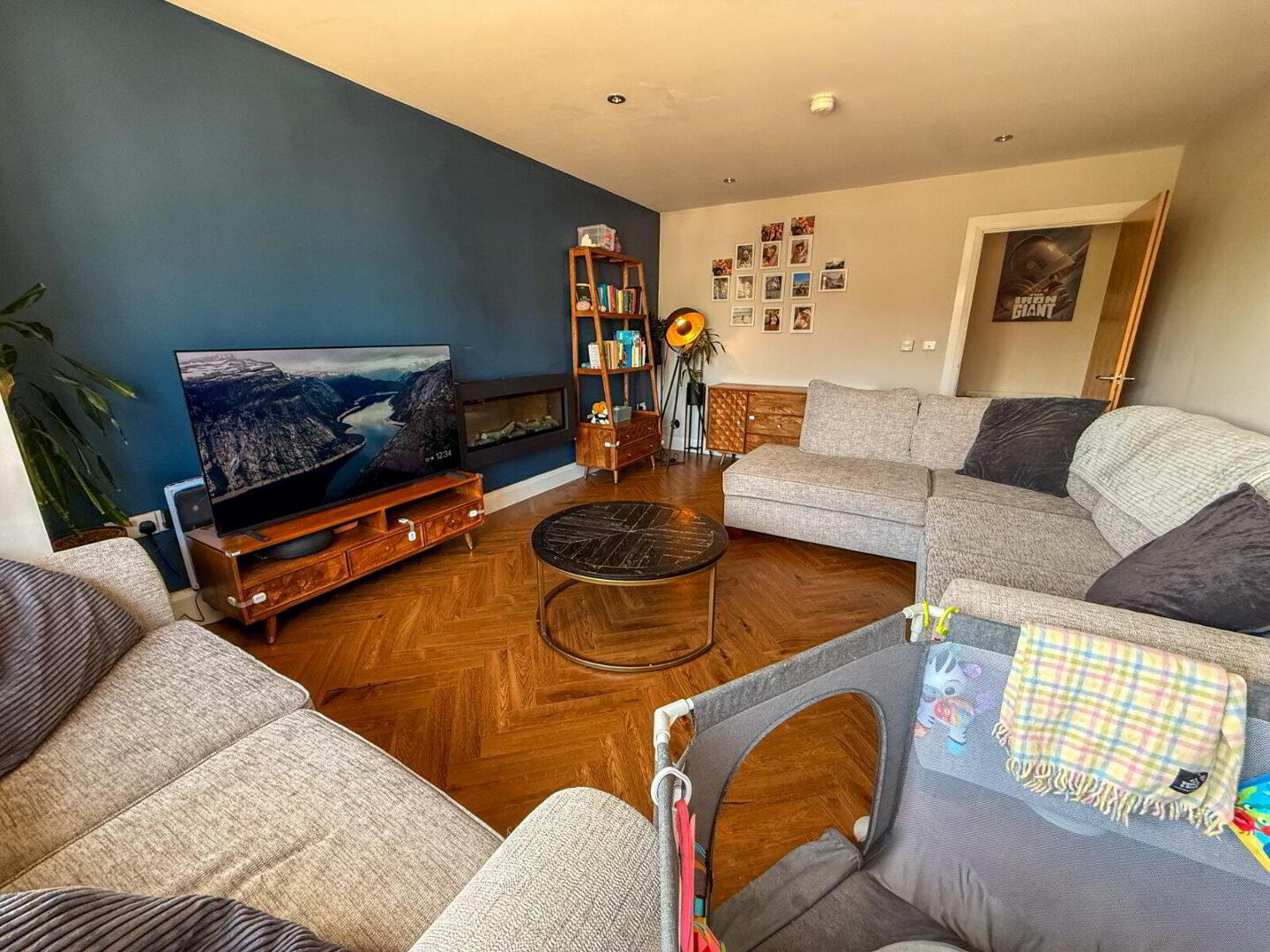 103 Millreagh Avenue 7 of 24
