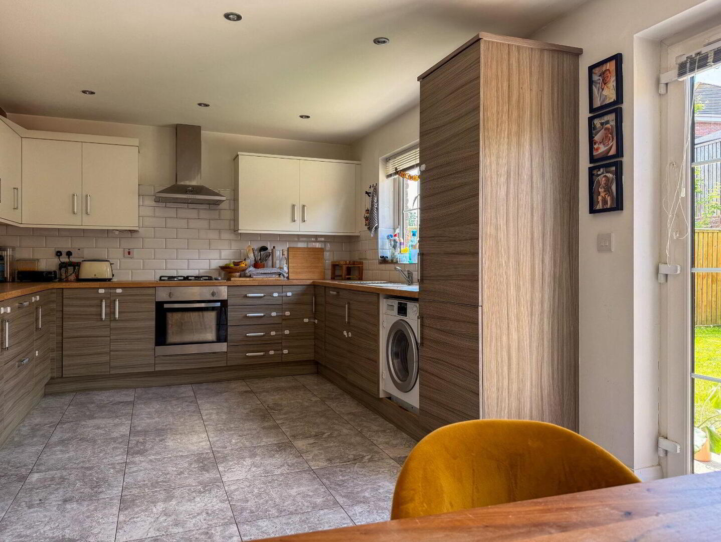 103 Millreagh Avenue 8 of 24